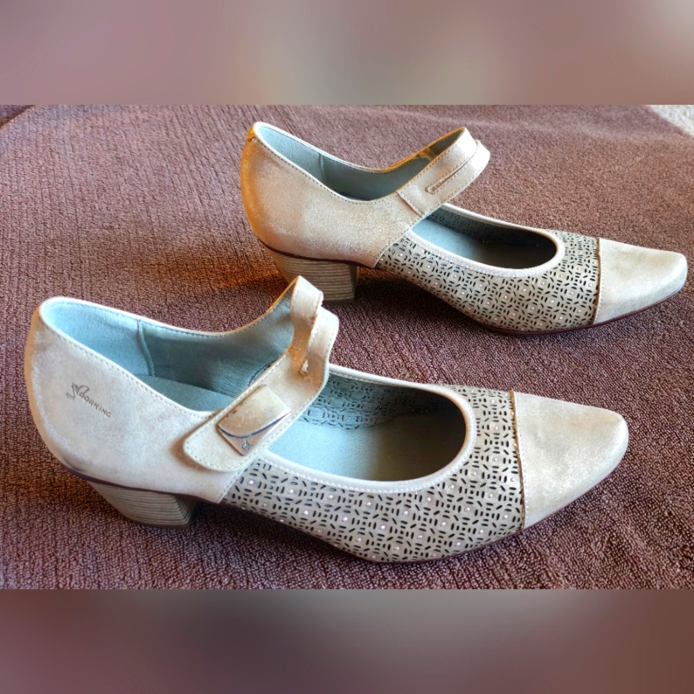 Dorking metallic gold Women's Shoes, Size 42